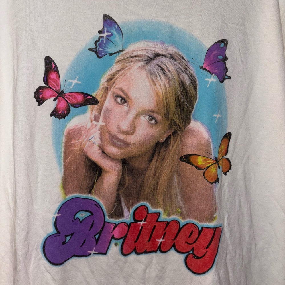 Britney Spears Graphic Tee - Picture 2 of 8